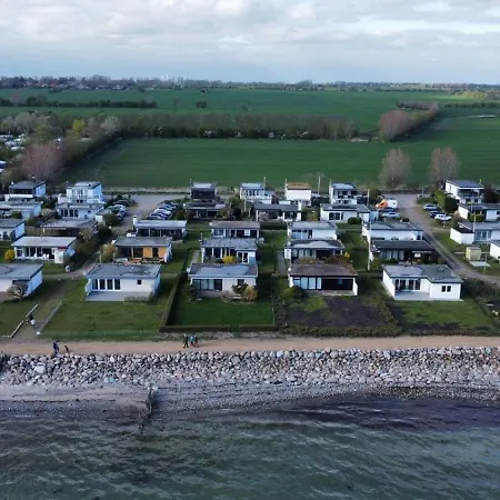 Am Suedstrand Mit Meerblick * Staberdorf